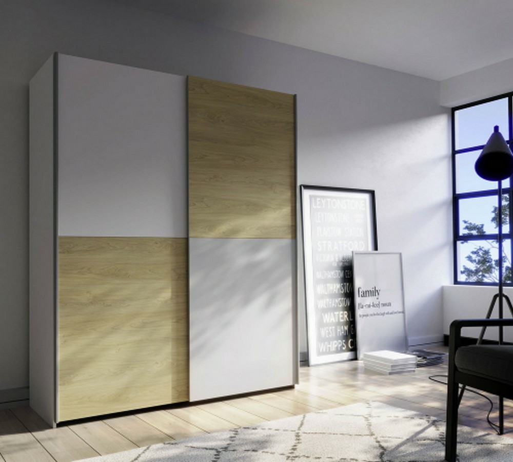 Schaerbeek Kleiderschrank